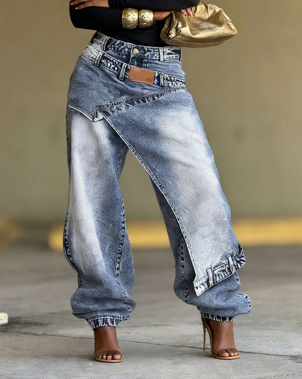 Modelo Eglé.-Jeans baggy de tiro alto con diseño asimétrico - Imagen 2