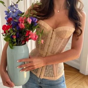 Modelo Keyla. Corset encaje –Top Bustier Strapless Elegante para Mujer