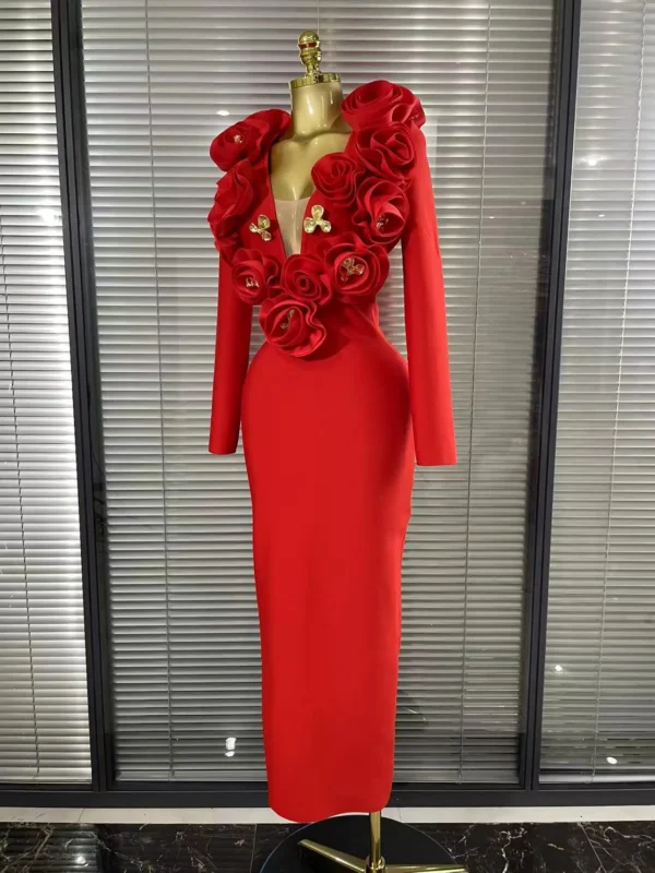 Modelo Chelsea-Vestido rojo largo de noche con flores 3D y escote profundo - Imagen 5