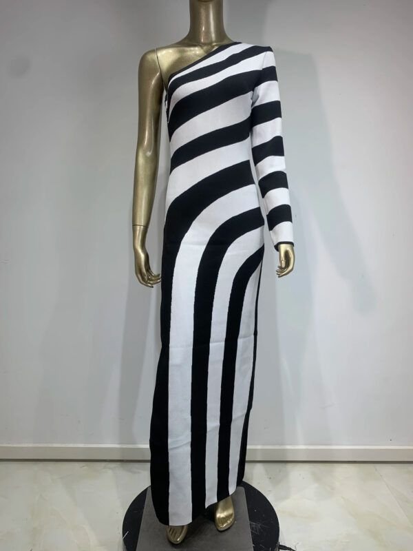 Modelo Hazal- Vestido largo bicolor - Imagen 7